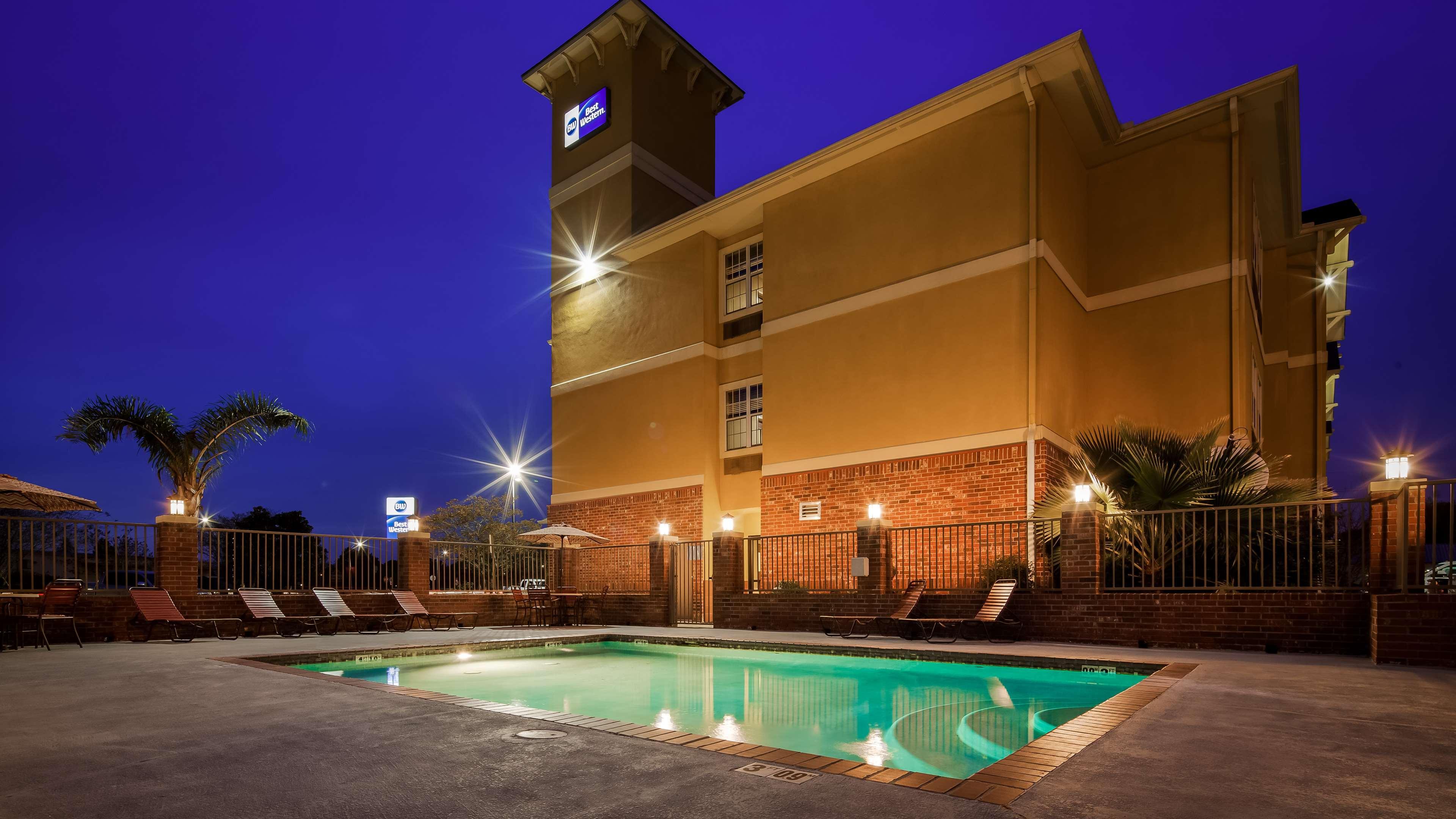 Best Western Plaquemine Inn Exterior photo