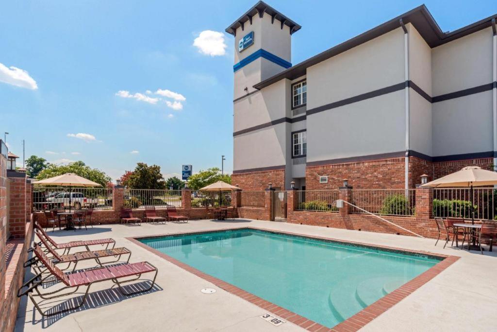 Best Western Plaquemine Inn Exterior photo